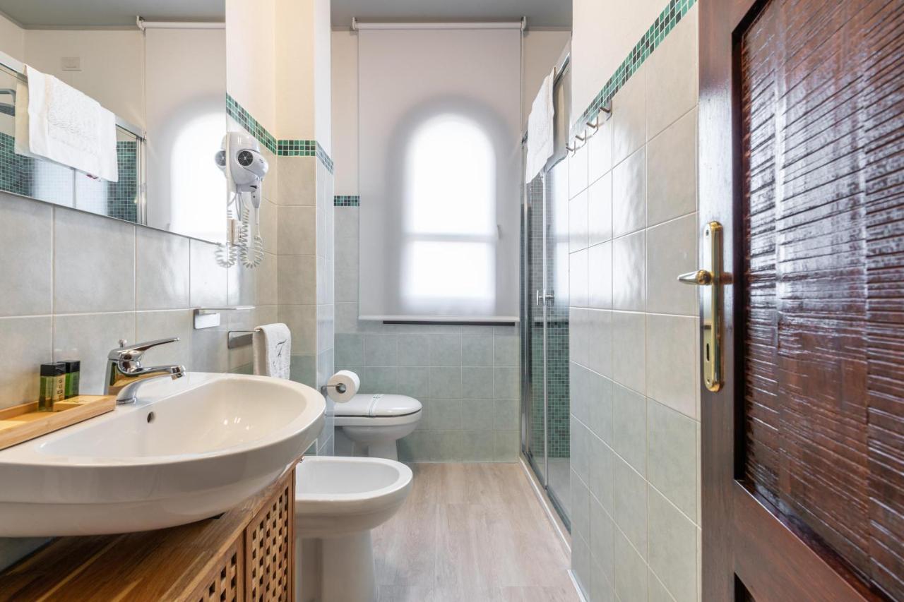 Casa Vacanze Raggio Di Luna Villasimius Buitenkant foto